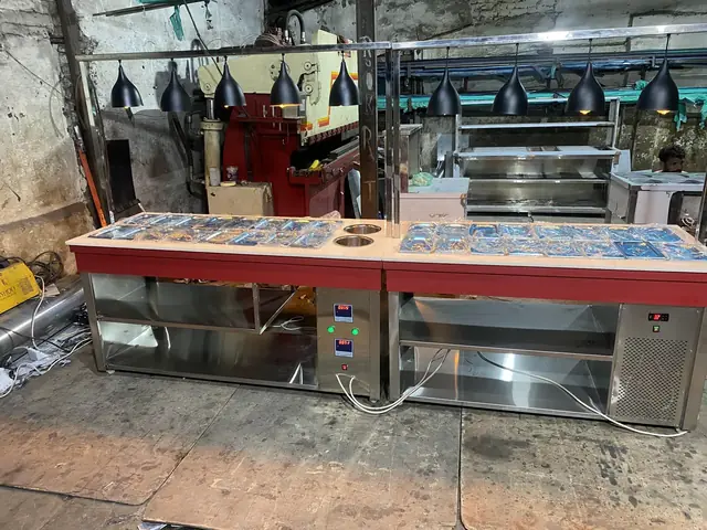 Cold freezer & Salad Bar