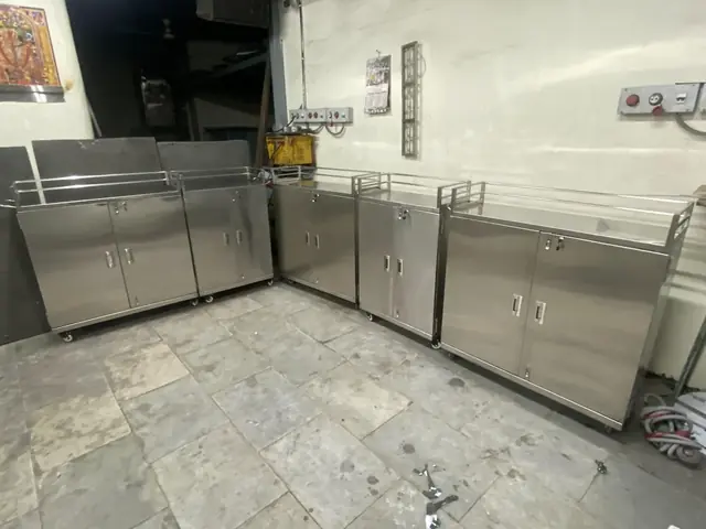 Food Service Trolley