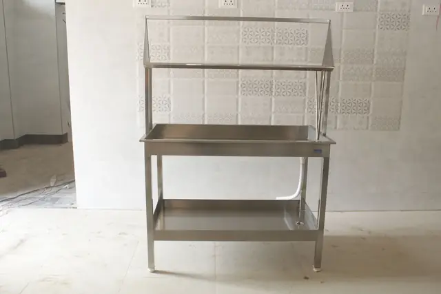 SS Sink Unit & Wash Bashing